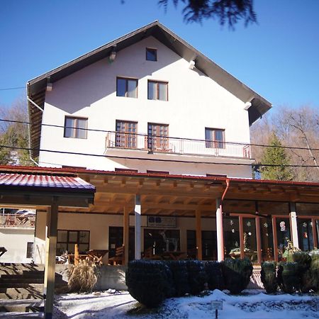 Apartments And Rooms Vicko Brzeće Dış mekan fotoğraf